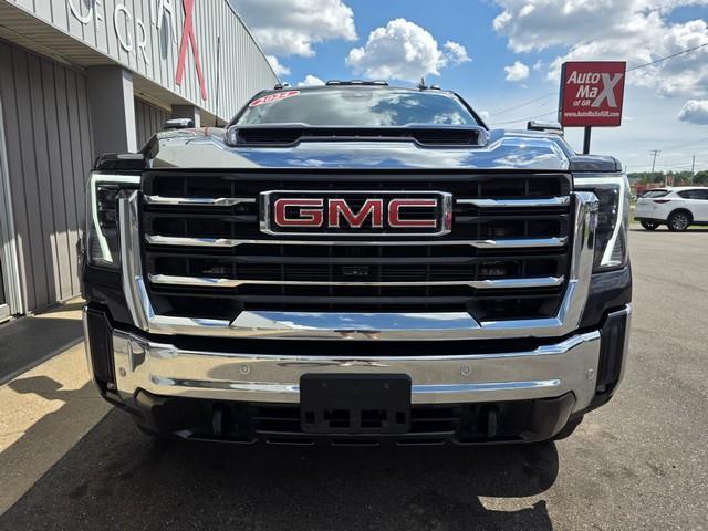 GMC Sierra 2500HD 4WD Crew Cab 159" SLT 2024
