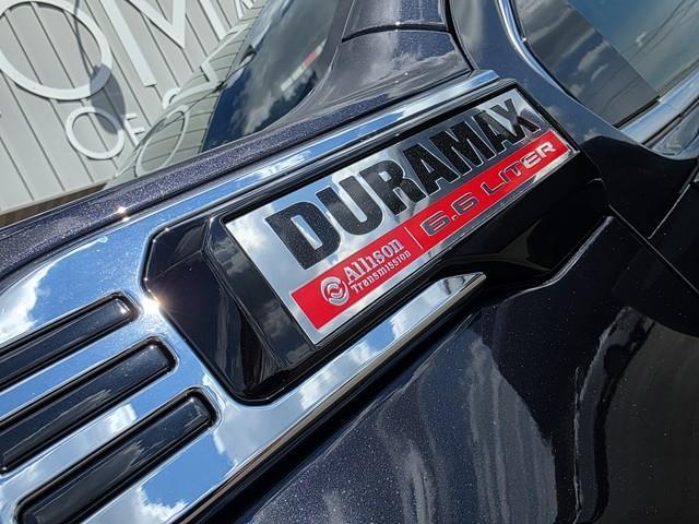 GMC Sierra 2500HD 4WD Crew Cab 159" SLT 2024