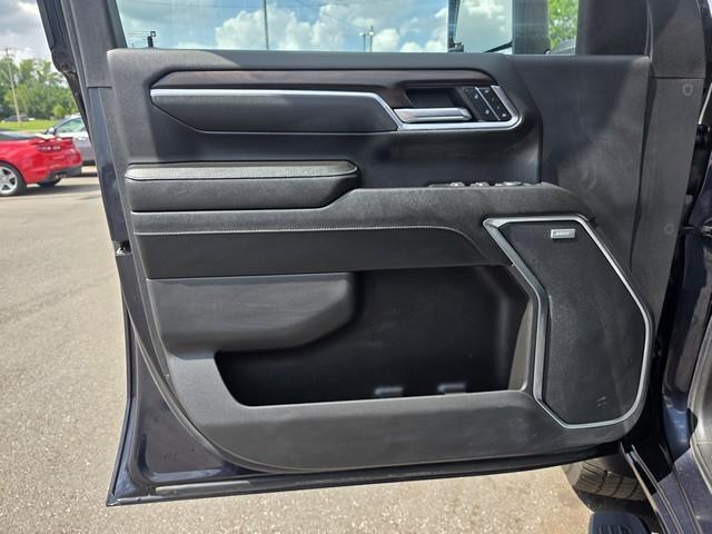GMC Sierra 2500HD 4WD Crew Cab 159" SLT 2024