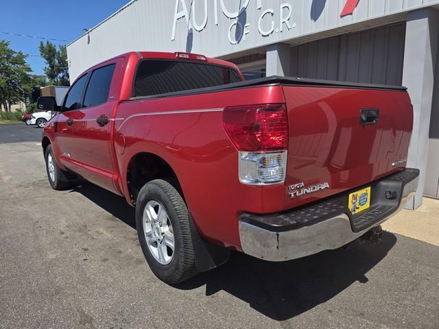 Toyota Tundra 4WD Truck  2012