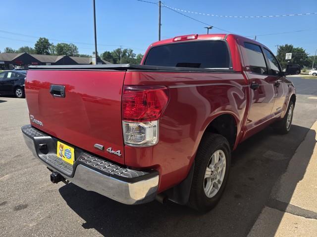 Toyota Tundra 4WD Truck  2012