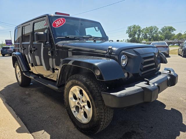 Jeep Wrangler Unlimited 4WD 4dr Sahara 2013