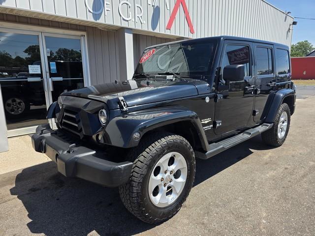 Jeep Wrangler Unlimited 4WD 4dr Sahara 2013