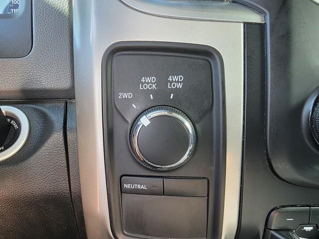 RAM 2500 SLT 4x4 Crew Cab 6'4" Box 2017