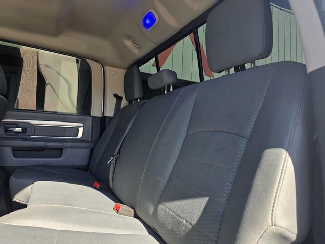 RAM 2500 SLT 4x4 Crew Cab 6'4" Box 2017