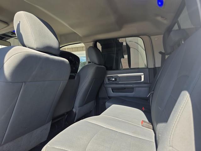 RAM 2500 SLT 4x4 Crew Cab 6'4" Box 2017