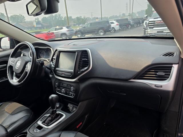 Jeep Cherokee 4WD 4dr Trailhawk 2016
