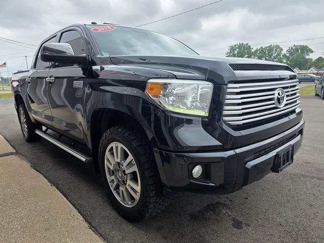 Toyota Tundra 4WD Truck CrewMax 5.7L V8 6-Spd AT Platinum (Natl) 2016