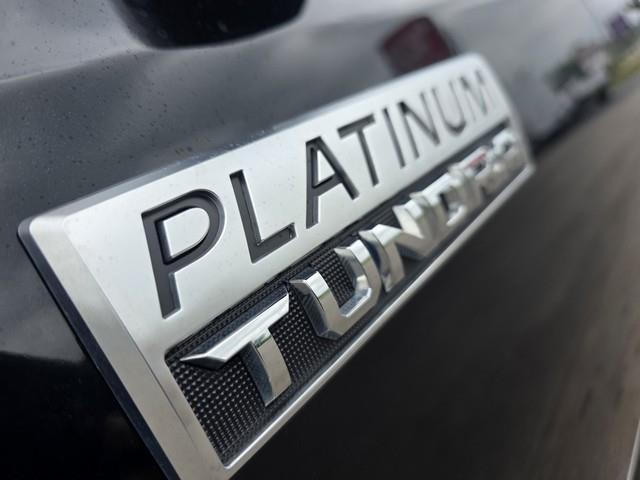 Toyota Tundra 4WD Truck CrewMax 5.7L V8 6-Spd AT Platinum (Natl) 2016