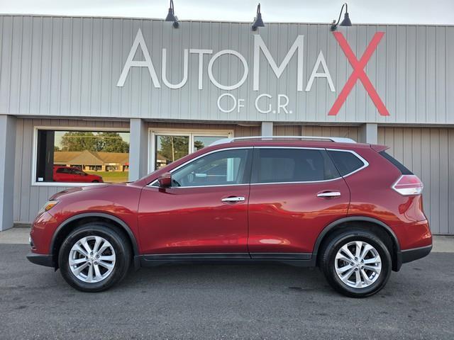 2016 Nissan Rogue FWD 4dr SV
