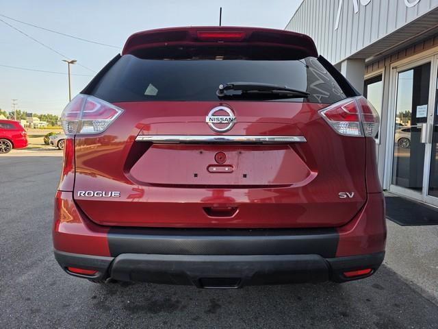 Nissan Rogue FWD 4dr SV 2016