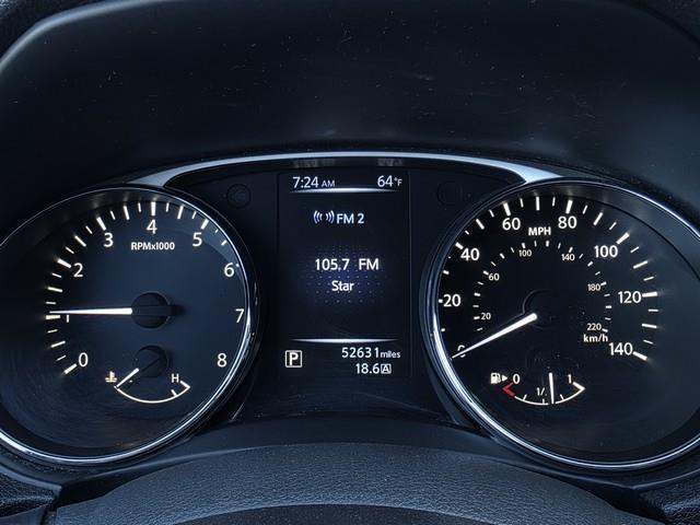 Nissan Rogue FWD 4dr SV 2016