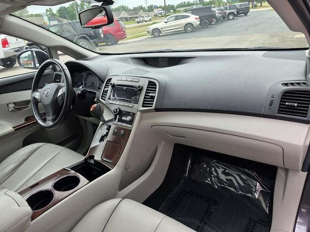 Toyota Venza 4dr Wgn V6 AWD XLE (Natl) 2012