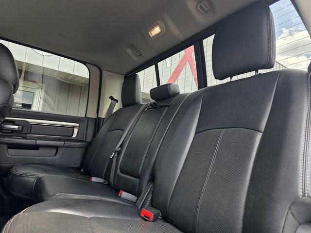 RAM 1500 Night 4x4 Crew Cab 6'4" Box *Ltd Avail* 2018