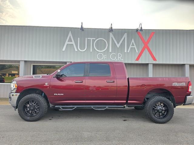 2019 RAM 2500 Lone Star 4x4 Mega Cab 6'4" Box