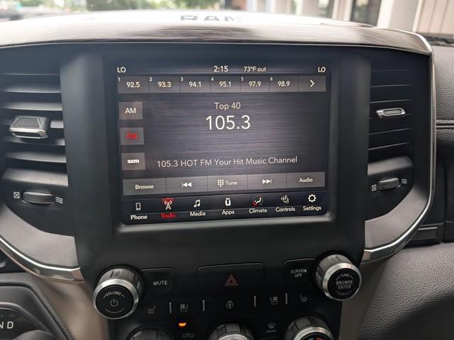 RAM 1500 Laramie 4x4 Crew Cab 6'4" Box 2019
