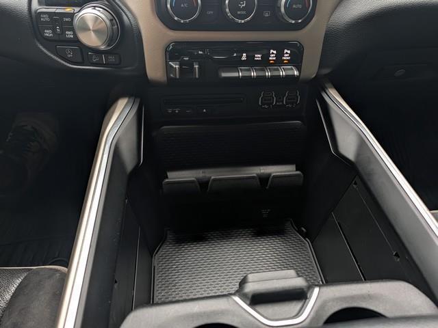 RAM 1500 Laramie 4x4 Crew Cab 6'4" Box 2019