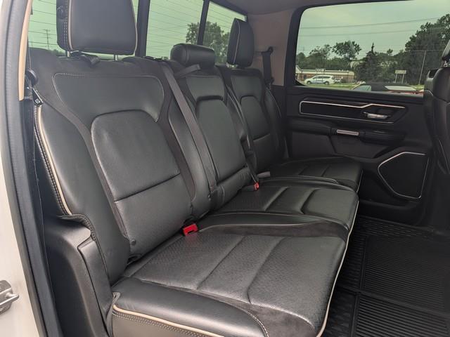 RAM 1500 Laramie 4x4 Crew Cab 6'4" Box 2019