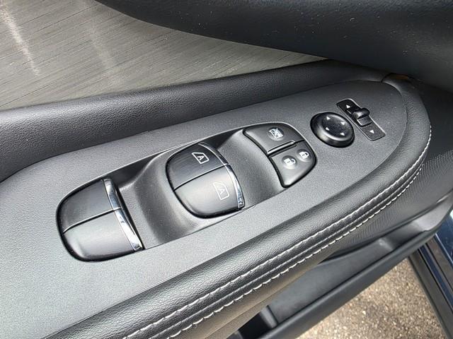 Nissan Murano Platinum 4D SUV AWD 2018