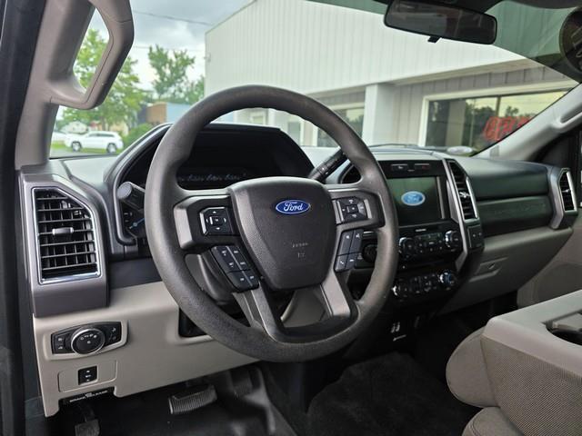 Ford Super Duty F-250 SRW King Ranch 4WD Crew Cab 8' Box 2017