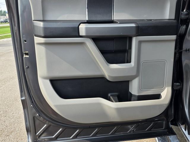 Ford Super Duty F-250 SRW King Ranch 4WD Crew Cab 8' Box 2017