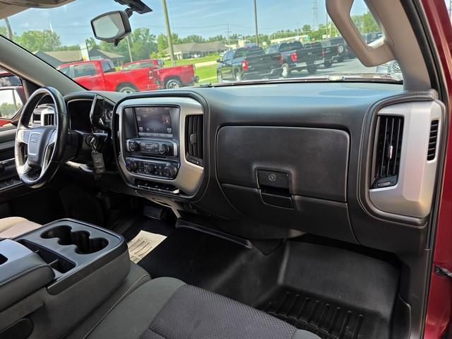 GMC Sierra 1500 4WD Crew Cab 143.5" SLE 2015