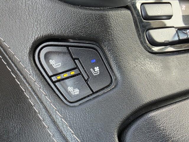 Chevrolet Tahoe 4WD 4dr Premier 2019
