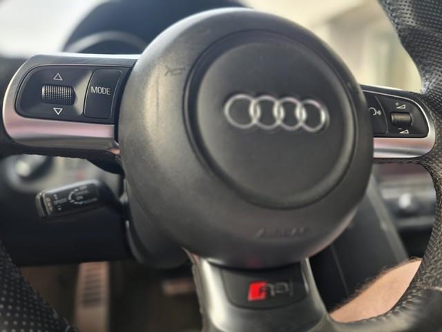 Audi R8 2dr Cpe Man quattro *Ltd Avail* 2008