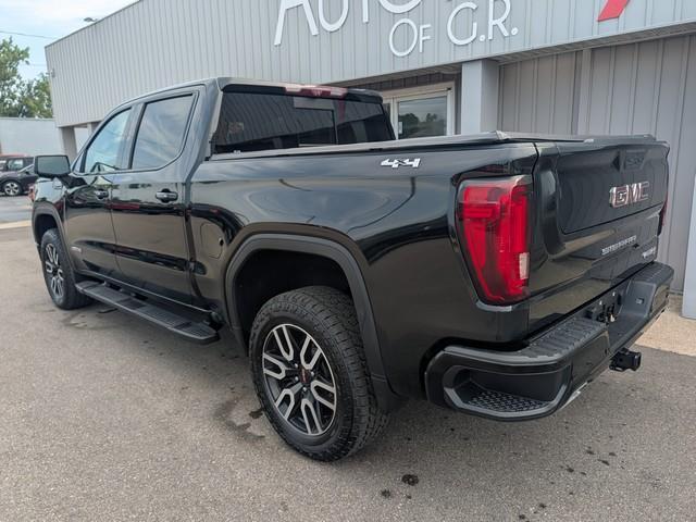 GMC Sierra 1500 4WD Crew Cab 147" AT4 2020