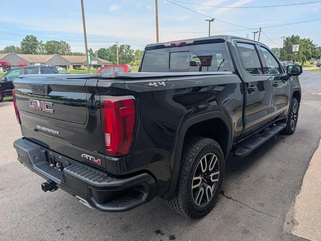 GMC Sierra 1500 4WD Crew Cab 147" AT4 2020