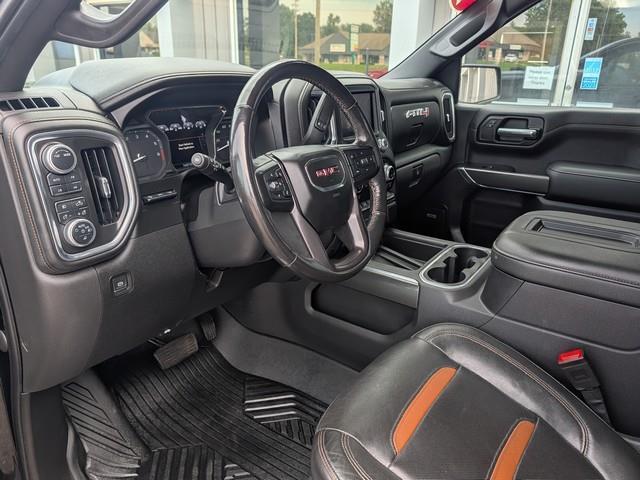 GMC Sierra 1500 4WD Crew Cab 147" AT4 2020