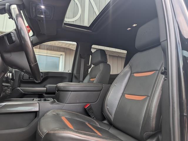 GMC Sierra 1500 4WD Crew Cab 147" AT4 2020