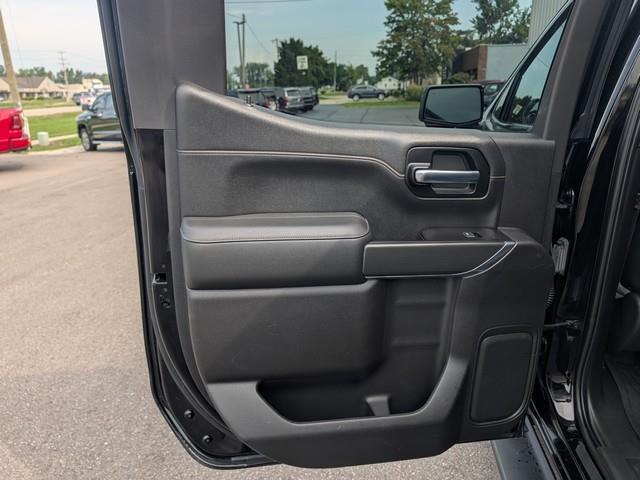GMC Sierra 1500 4WD Crew Cab 147" AT4 2020