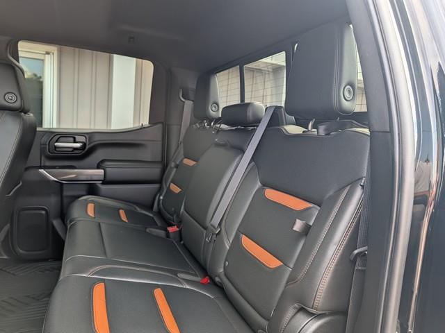 GMC Sierra 1500 4WD Crew Cab 147" AT4 2020