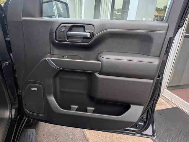 GMC Sierra 1500 4WD Crew Cab 147" AT4 2020