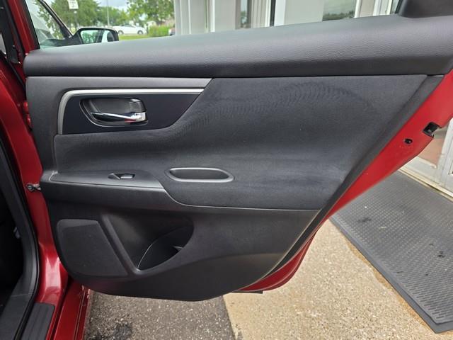 Nissan Altima 4dr Sdn I4 2.5 SV 2014