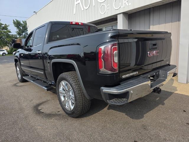 GMC Sierra 1500 4WD Crew Cab 143.5" SLT 2017