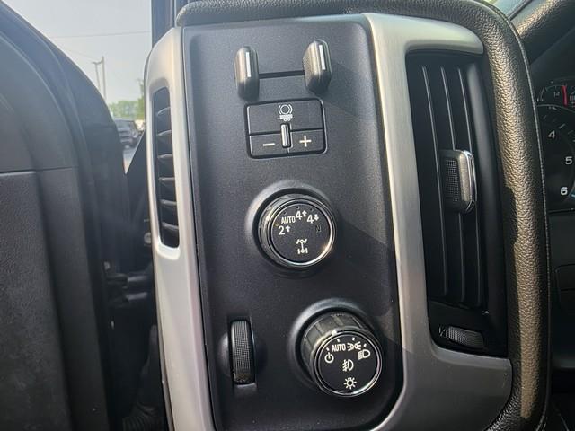GMC Sierra 1500 4WD Crew Cab 143.5" SLT 2017