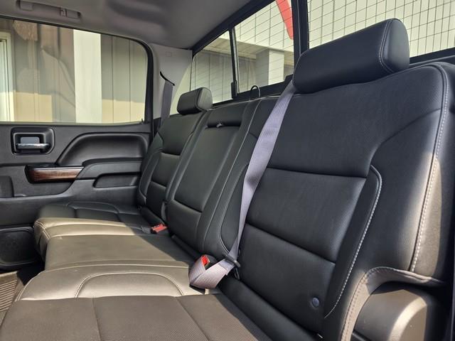 GMC Sierra 1500 4WD Crew Cab 143.5" SLT 2017