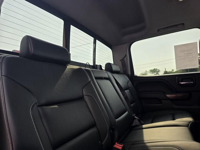 GMC Sierra 1500 4WD Crew Cab 143.5" SLT 2017