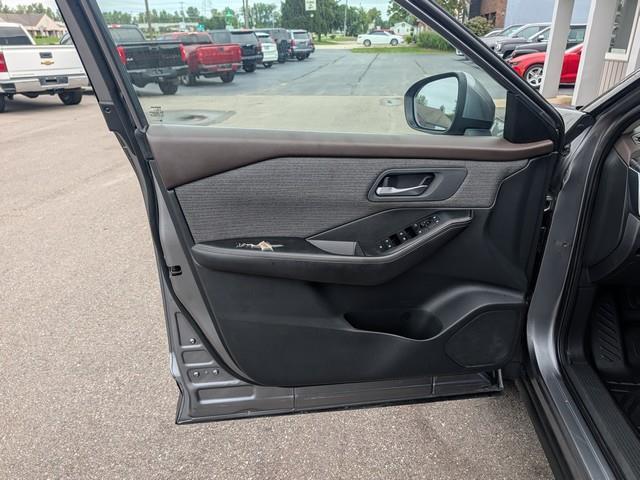 Nissan Rogue AWD SV 2021