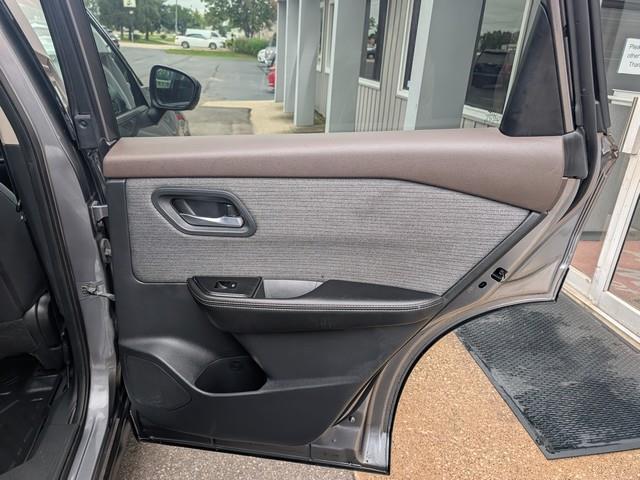 Nissan Rogue AWD SV 2021