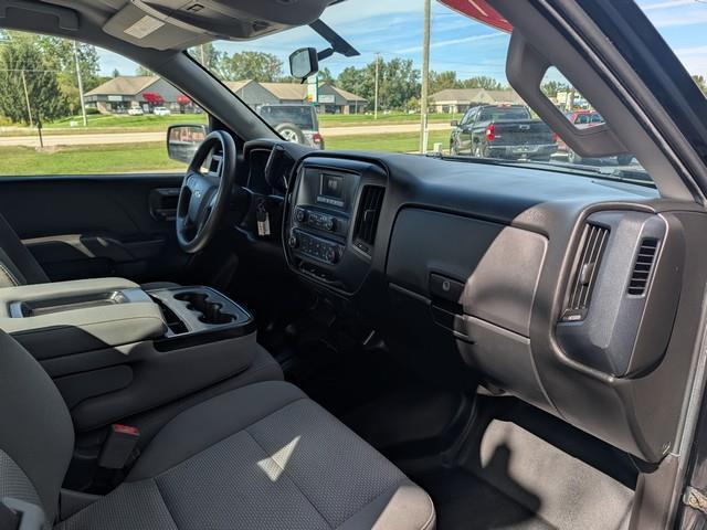 Chevrolet Silverado 1500 4WD Reg Cab 133.0" Work Truck 2017