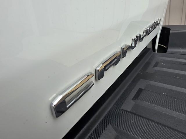 GMC Canyon 4WD Crew Cab 128" Denali 2021