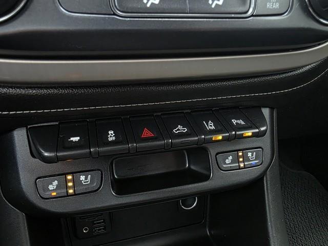 GMC Canyon 4WD Crew Cab 128" Denali 2021