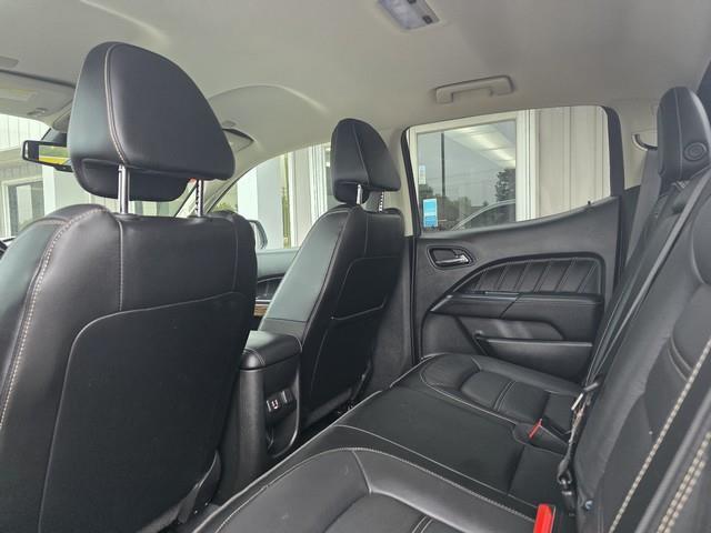 GMC Canyon 4WD Crew Cab 128" Denali 2021