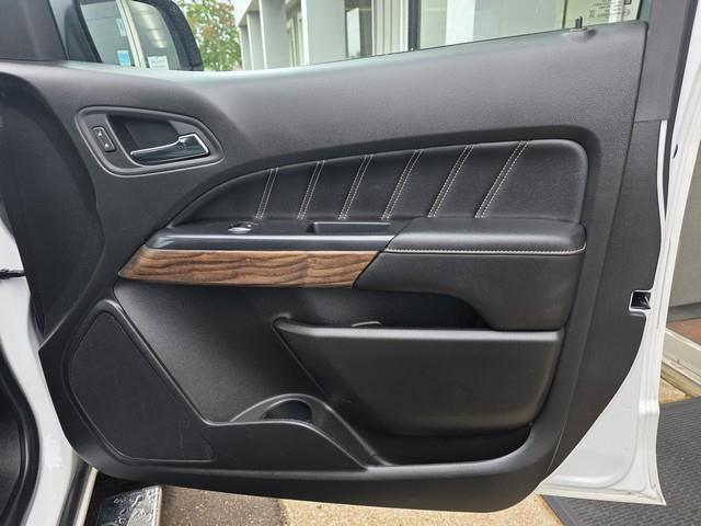 GMC Canyon 4WD Crew Cab 128" Denali 2021