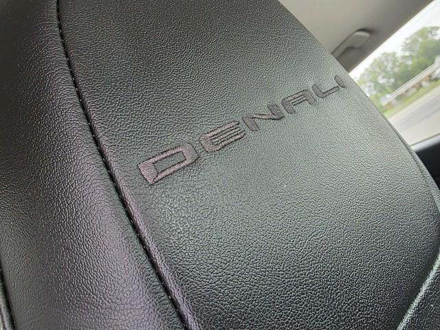 GMC Canyon 4WD Crew Cab 128" Denali 2021