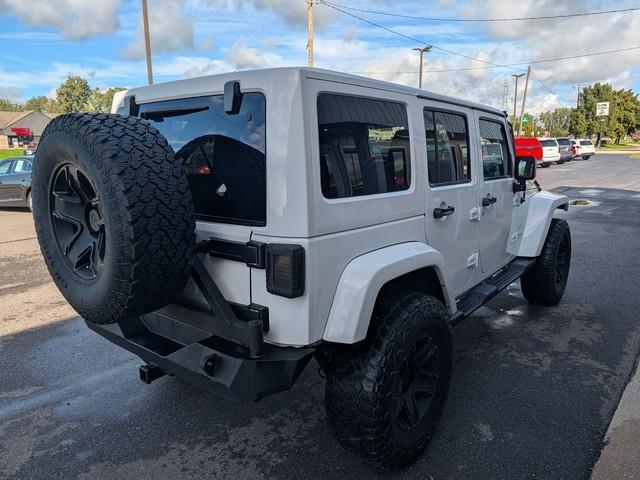 Jeep Wrangler Unlimited 4WD 4dr Sahara 2015