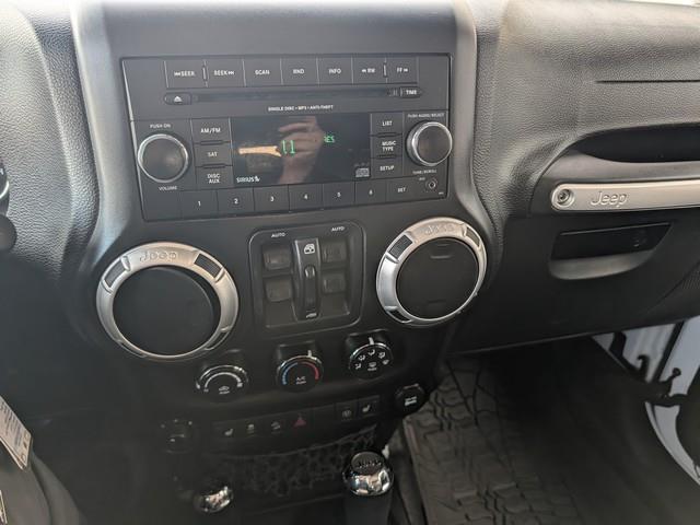 Jeep Wrangler Unlimited 4WD 4dr Sahara 2015